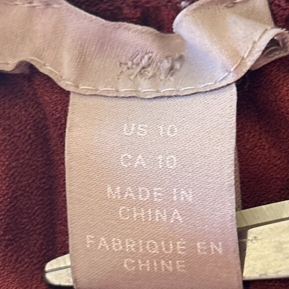 H&M SZ10 Dark Rust Pleated Midi Skirt Modern Minimalist Monochrome Sophisticated - Picture 9 of 11